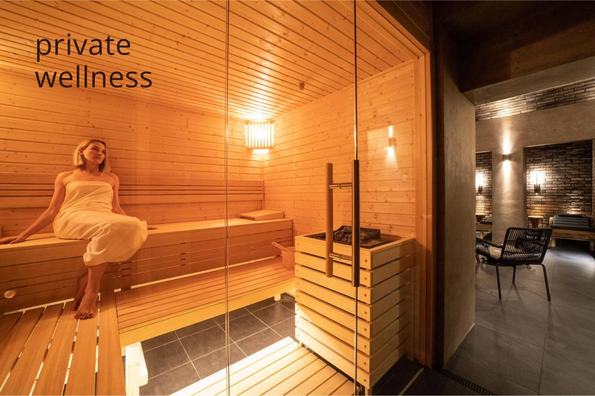The Viaduct - Suites & More - Hizvo