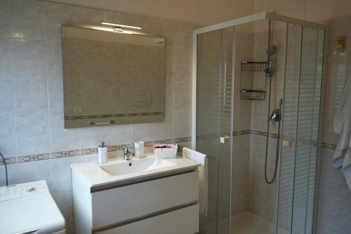 Manoppello Scalo Two-room apartment & parking - Housity