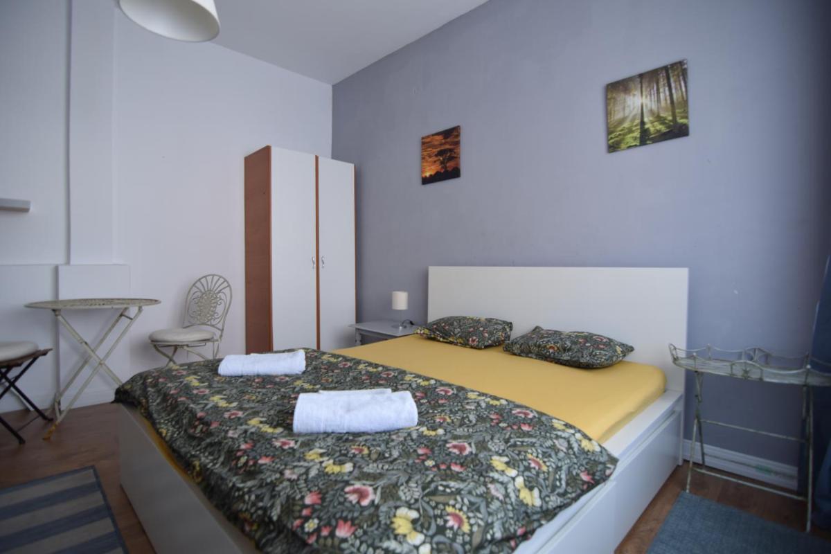 Studio Piata Rosetti - Housity