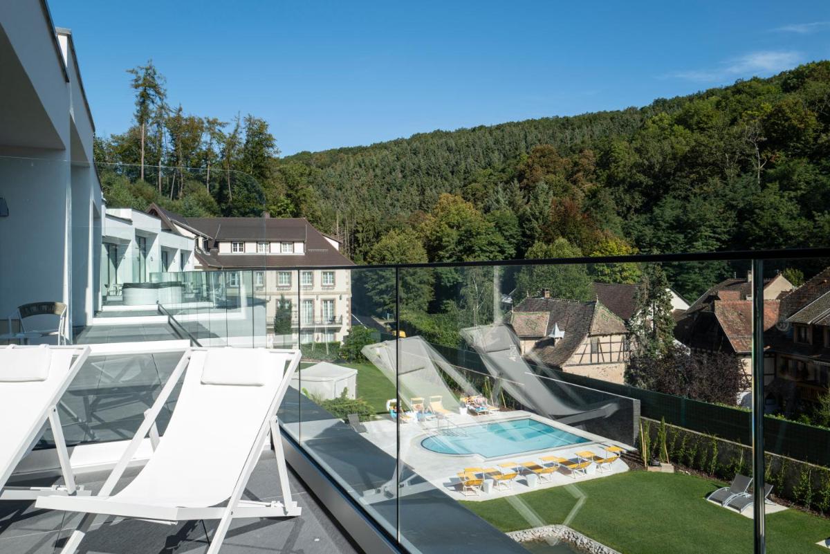 Vue générale sur la montagne ou vue sur la montagne depuis l'hôtel