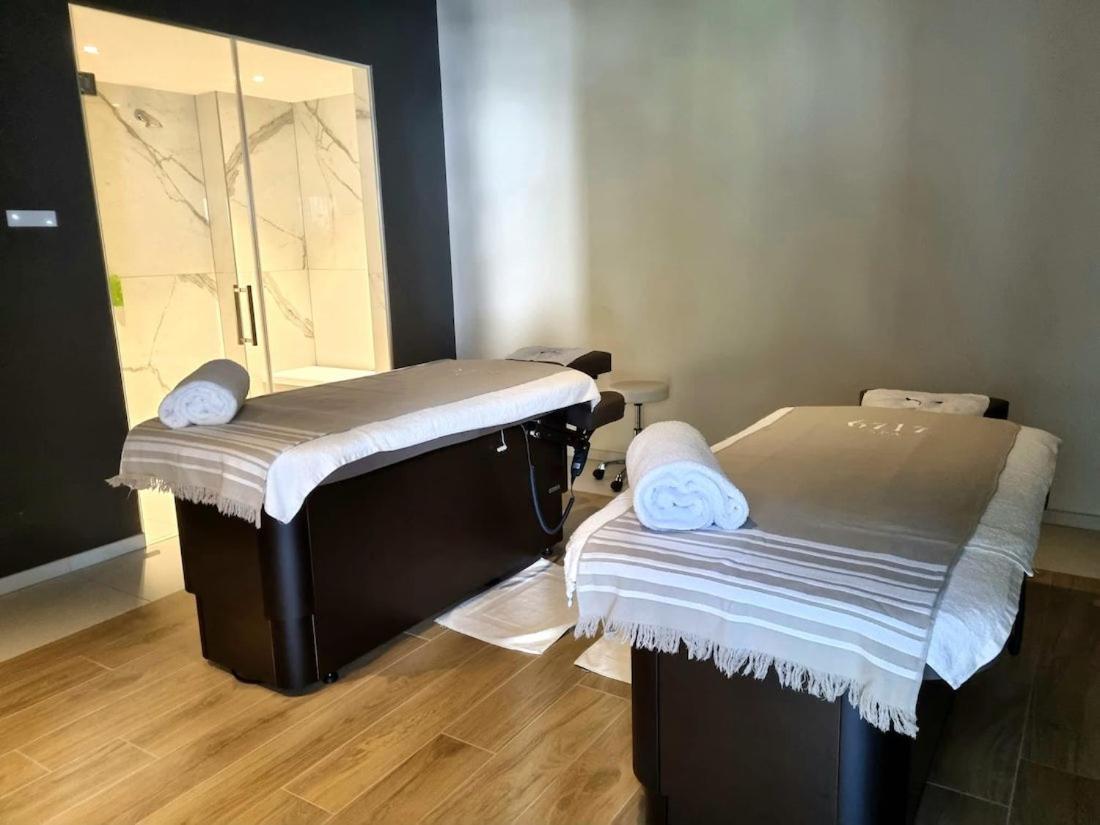 Un ou plusieurs lits dans un hébergement de l'établissement 6717 Nature Hôtel & Spa Le Clos des Délices
