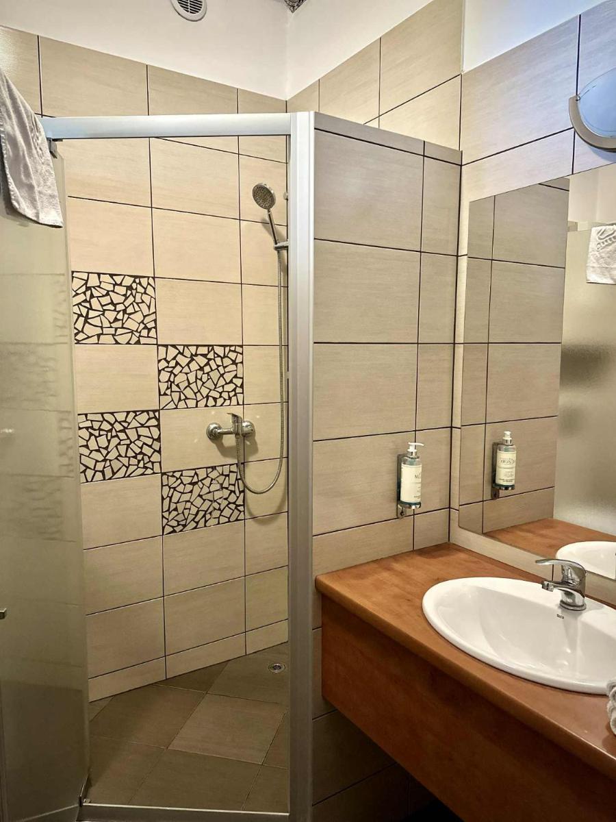 Hotel Mazury - Housity