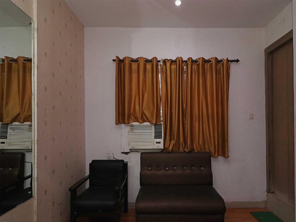 Hotel O Vishwas - Housity