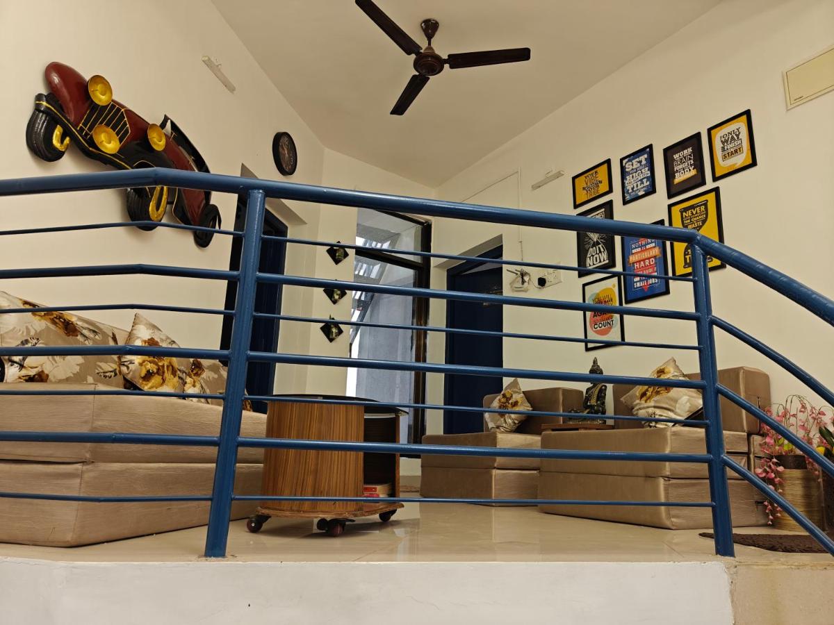 Sunils villa with Machan and play area in Karjat - Hizvo