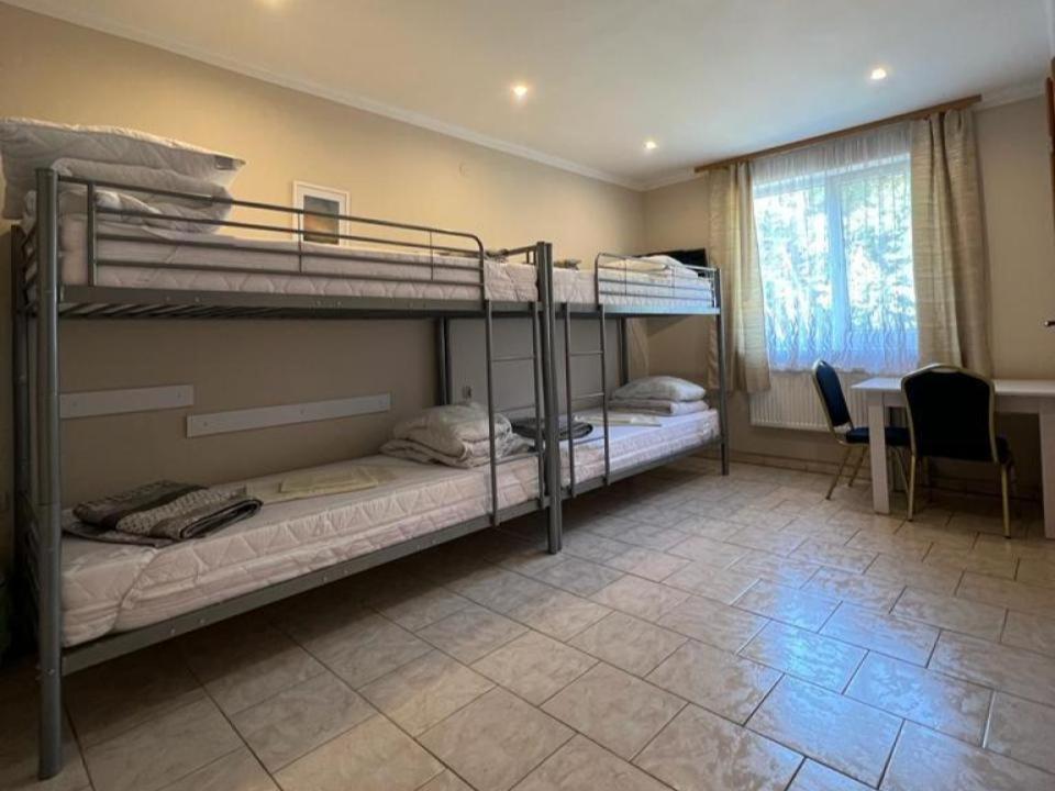 Zacisze Bis - Housity