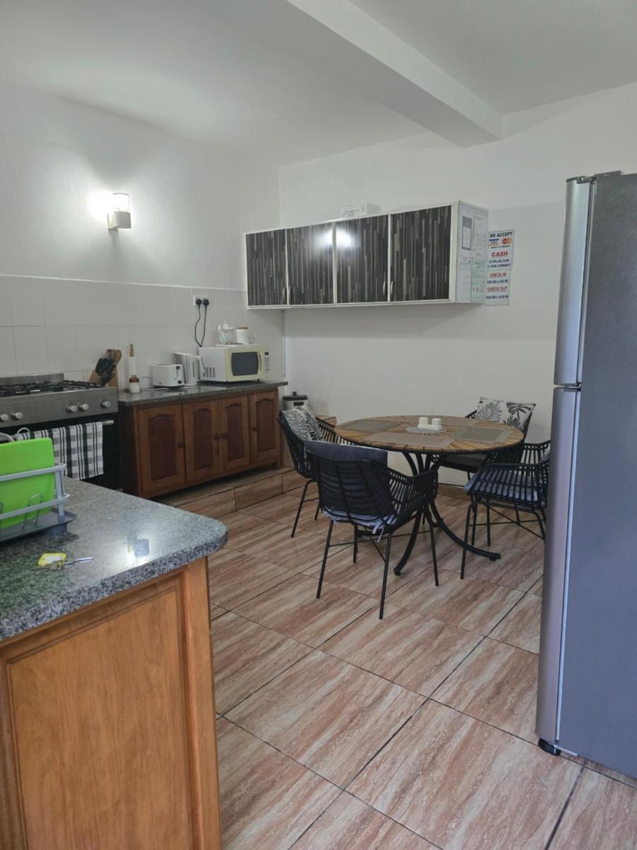 Loversnest Self Catering - Housity