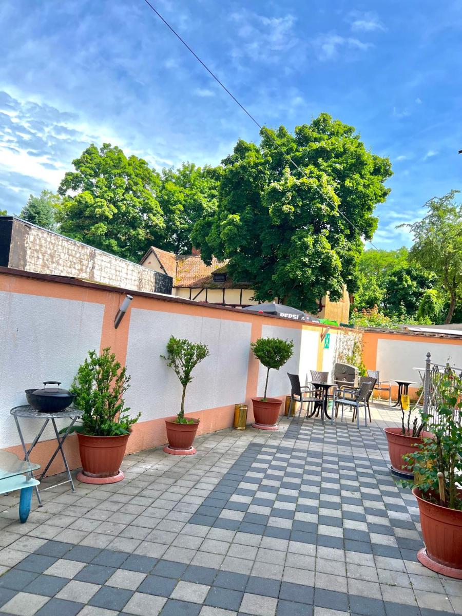 Pension Francesco - Housity