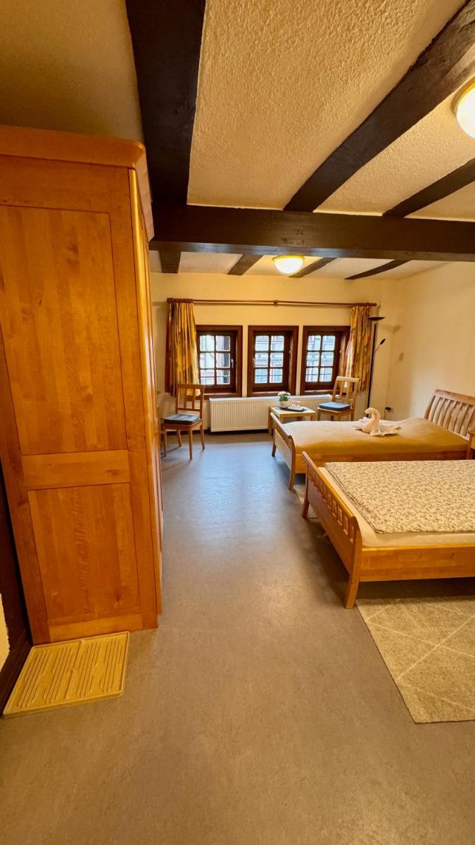 Hotel im Hochzeitshaus - Housity