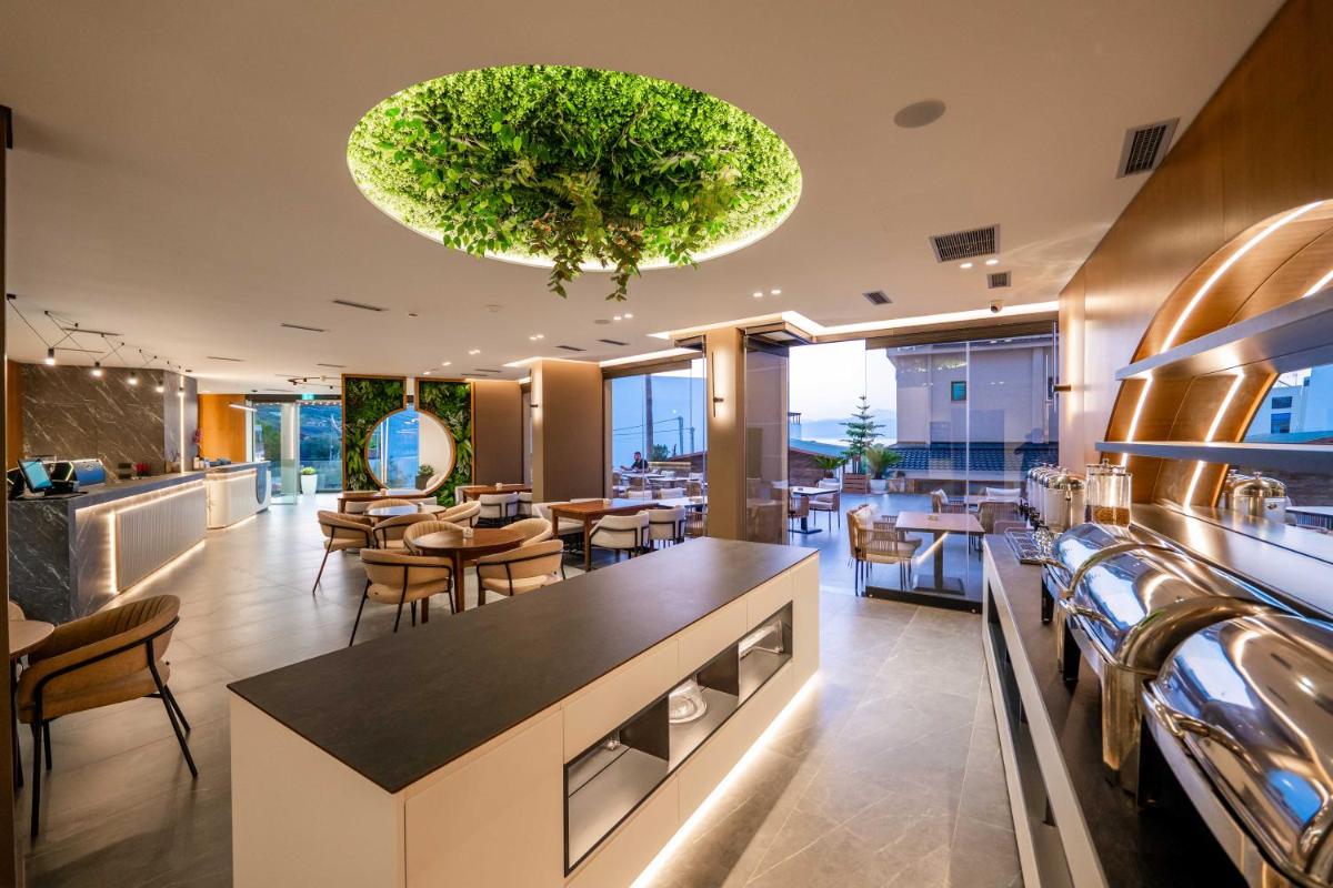 Nobbu Hotel Ksamil - Housity