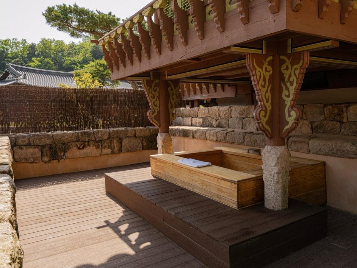 Rakkojae Hahoe Hanok Hotel - Housity