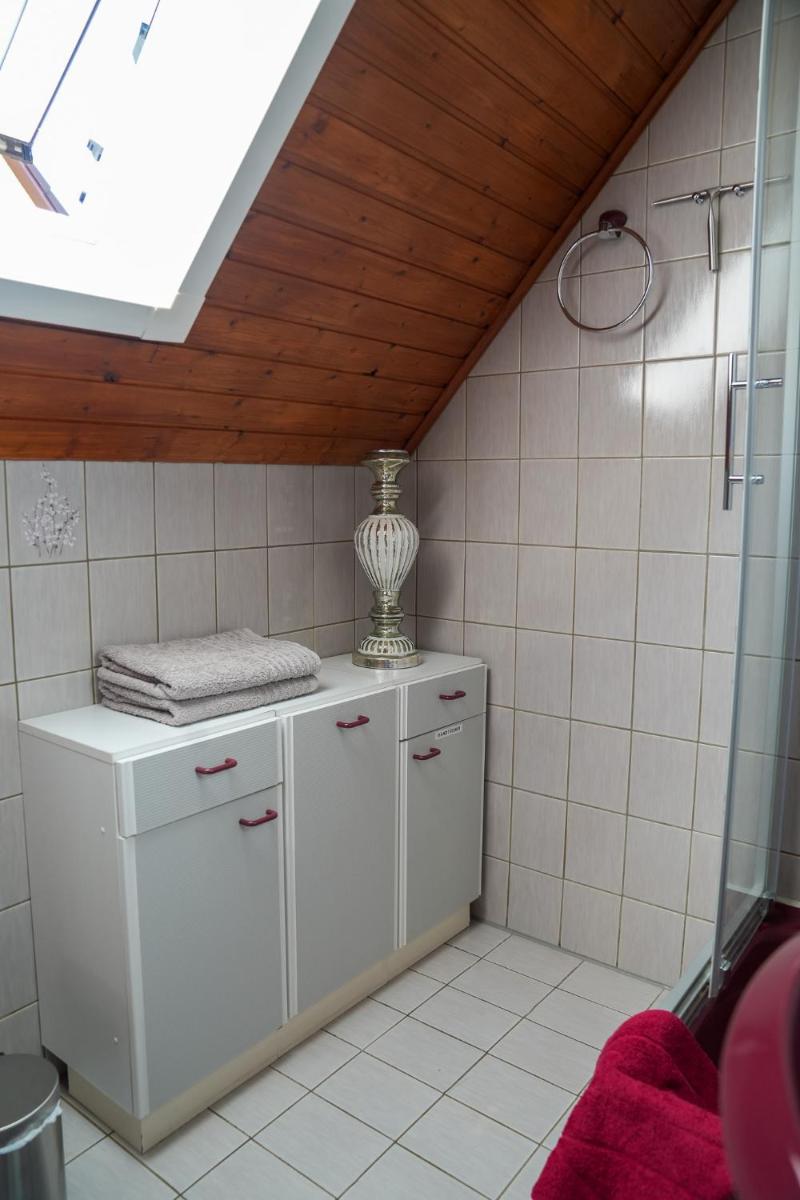 Pension Eger - Housity