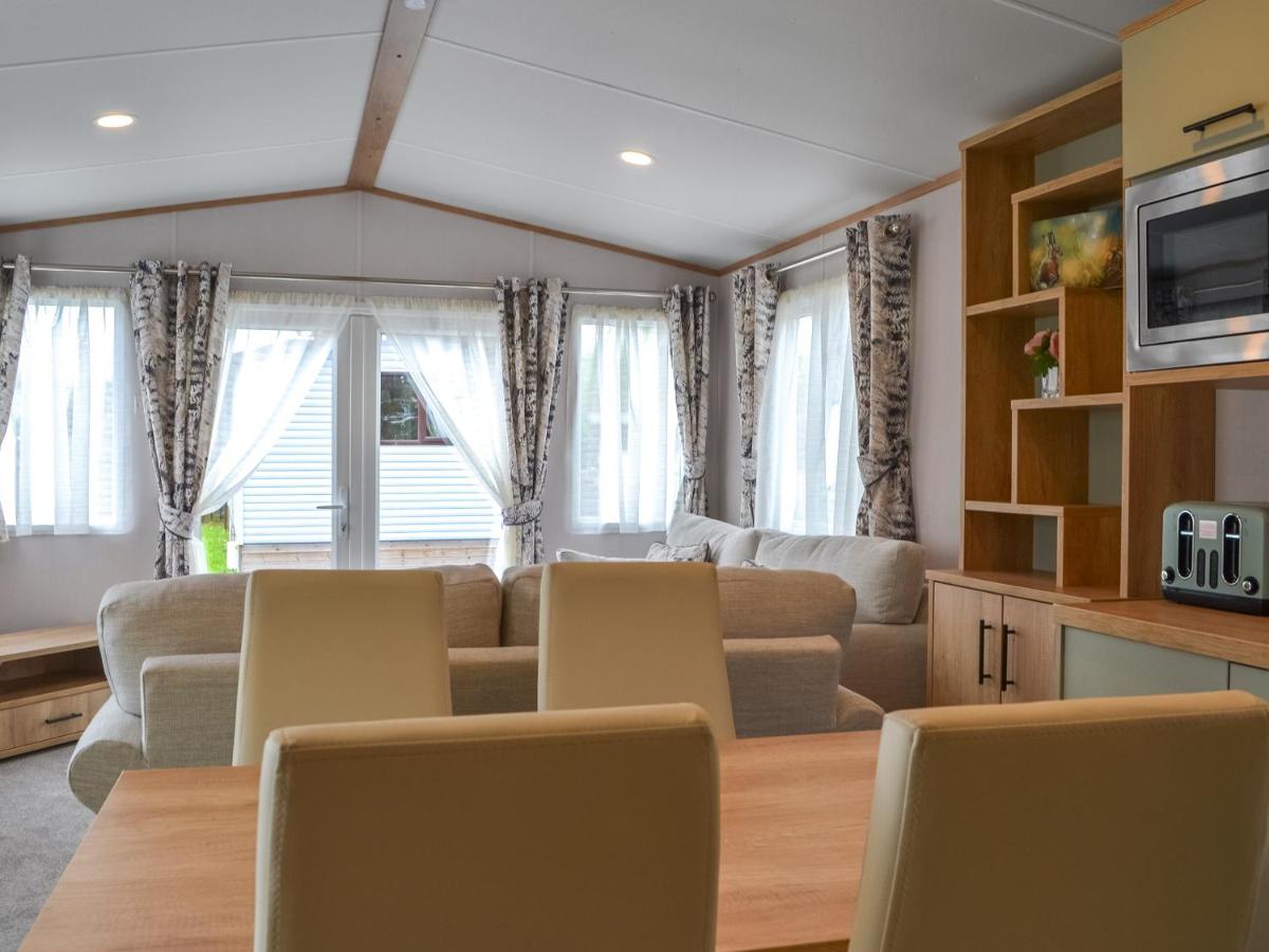 Wilberfoss Holiday Park - Haven Lodge - Housity