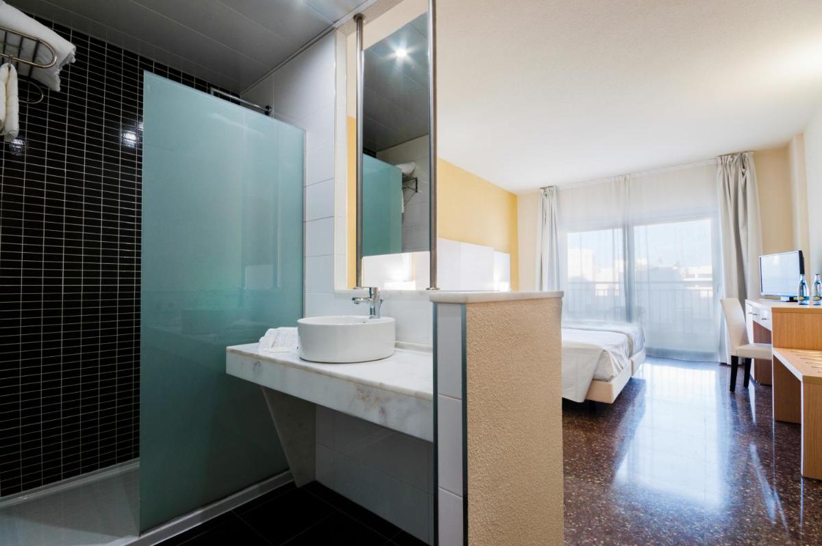 Suitetrails - Hotel Fontana Plaza