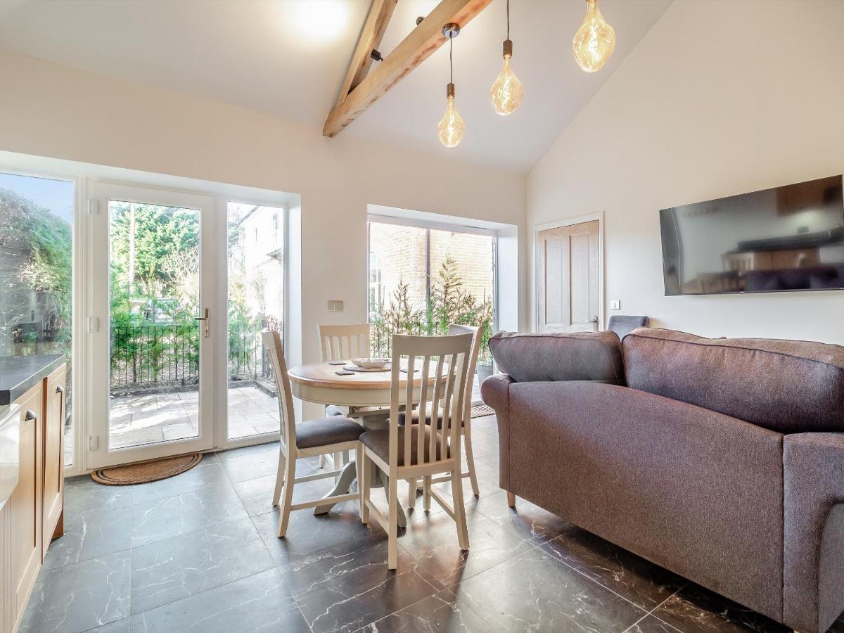 Bell House Stables - Uk41789 - Housity