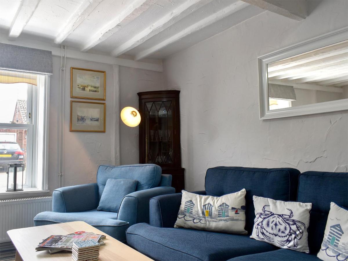 September Cottage - Housity