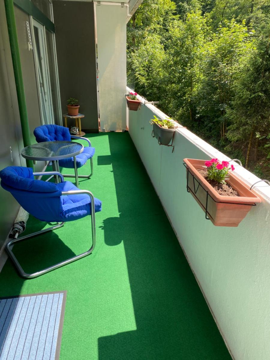 Kurhaus Apartment King Size Bett 180x200 - Housity