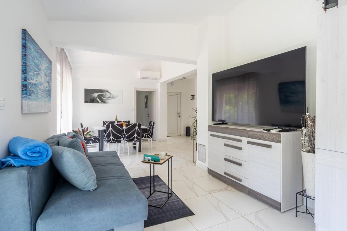 Villa DE Luna Istra,whirlpool - Housity