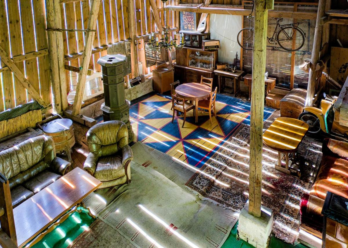 Scheune Landliebe in Holz und Lehm - Housity
