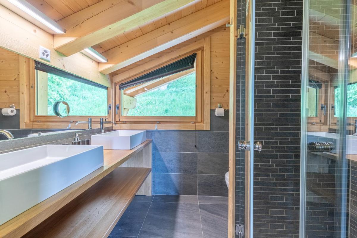Touti LUXURY & NEW BUILD chalet 10 pers by Alpvision Résidences - Housity