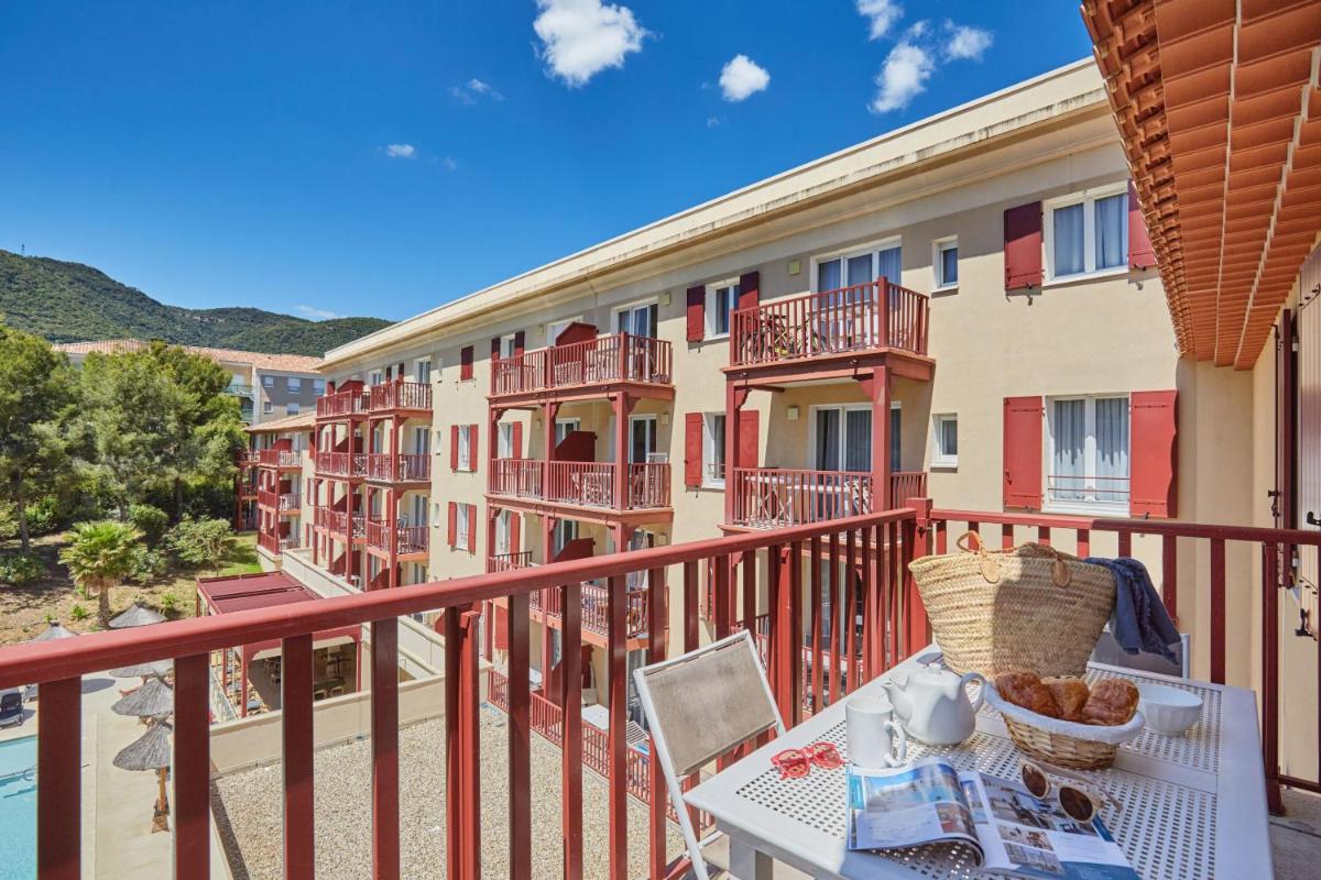 Vue générale sur la montagne ou vue sur la montagne depuis l'appart'hôtel