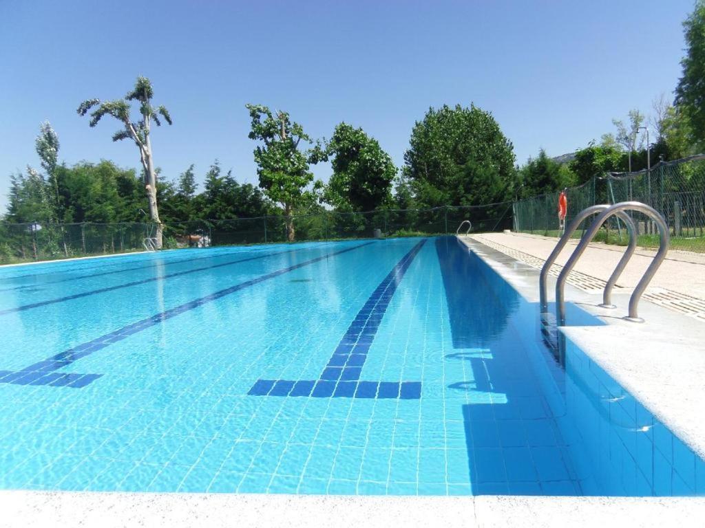 La Luciérnaga - Housity