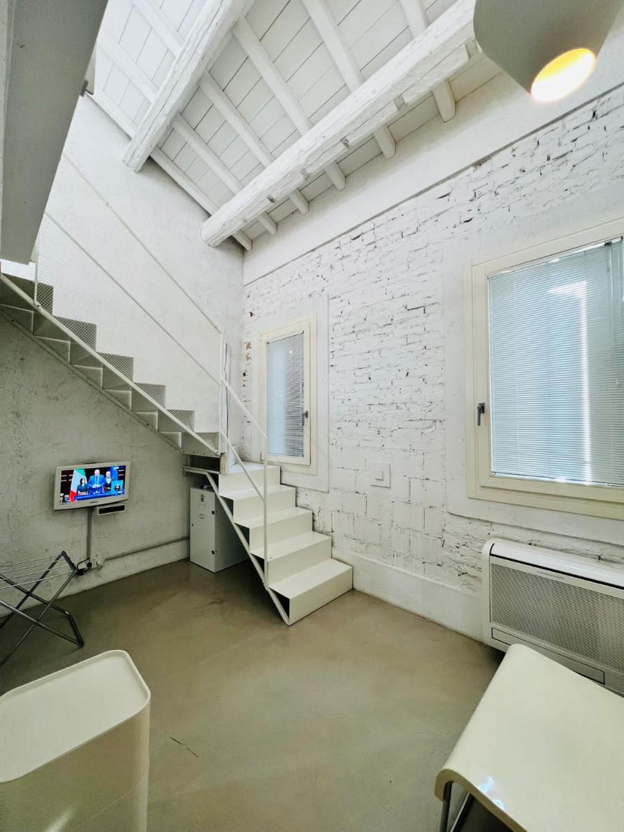Legrenzi Rooms - Housity