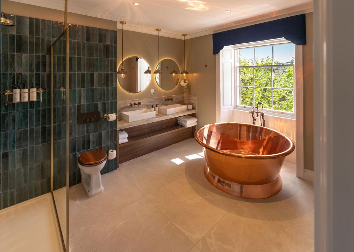 Bailiffgate Hotel - Housity