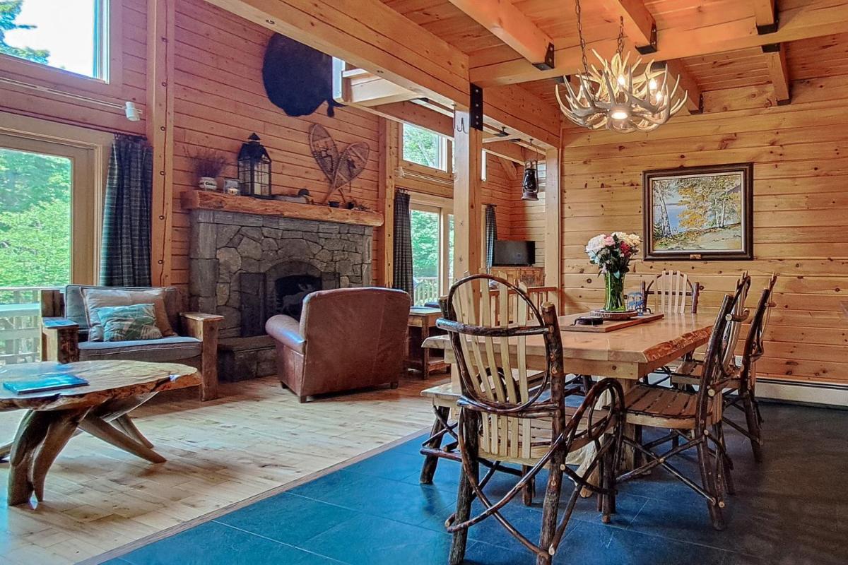 Mooseleuk Lodge - Housity