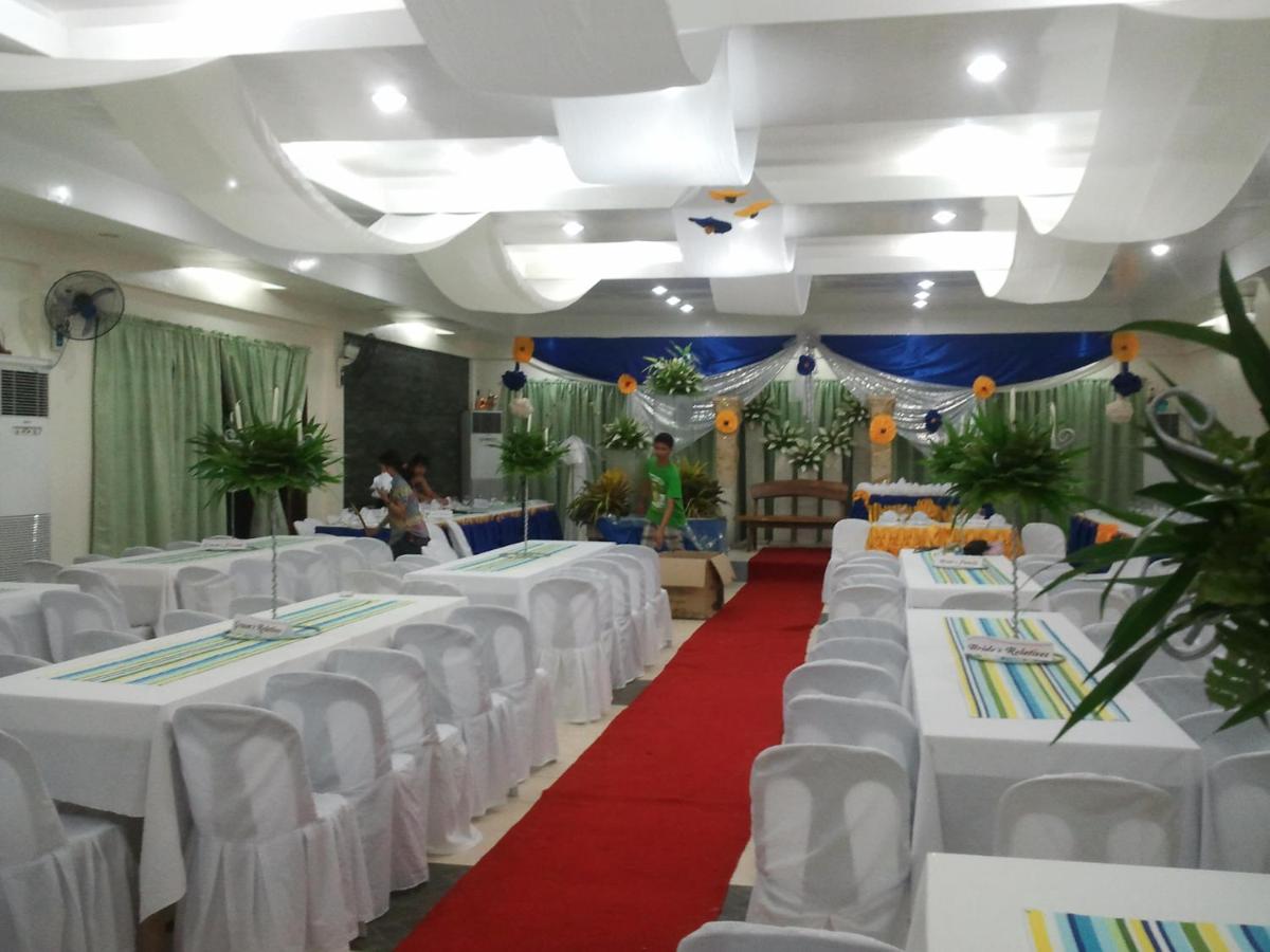 Suitetrails - Gazebo Pools and Restaurant