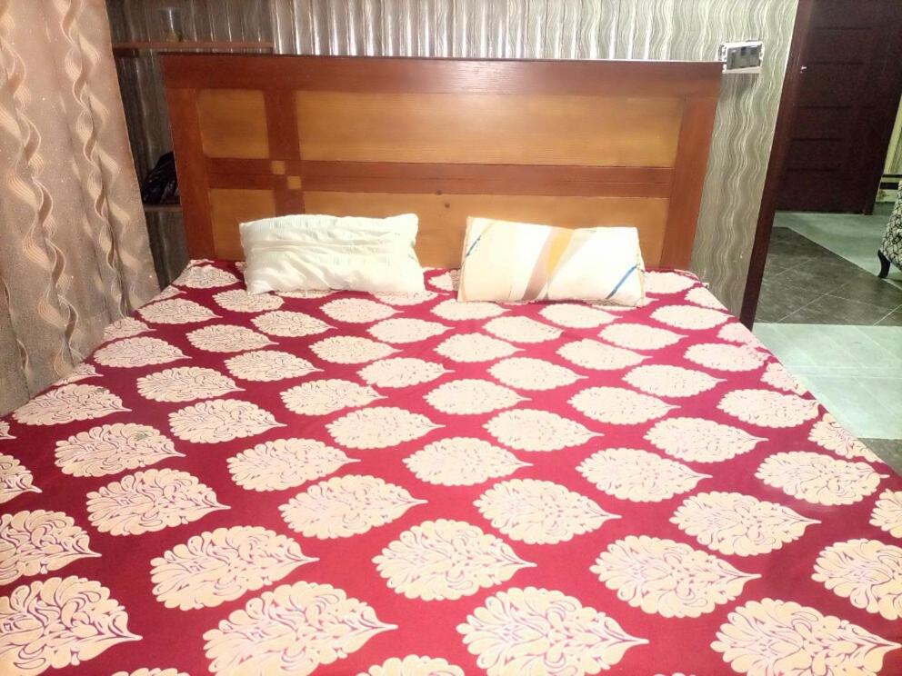 One bed furnished apartment - Housity