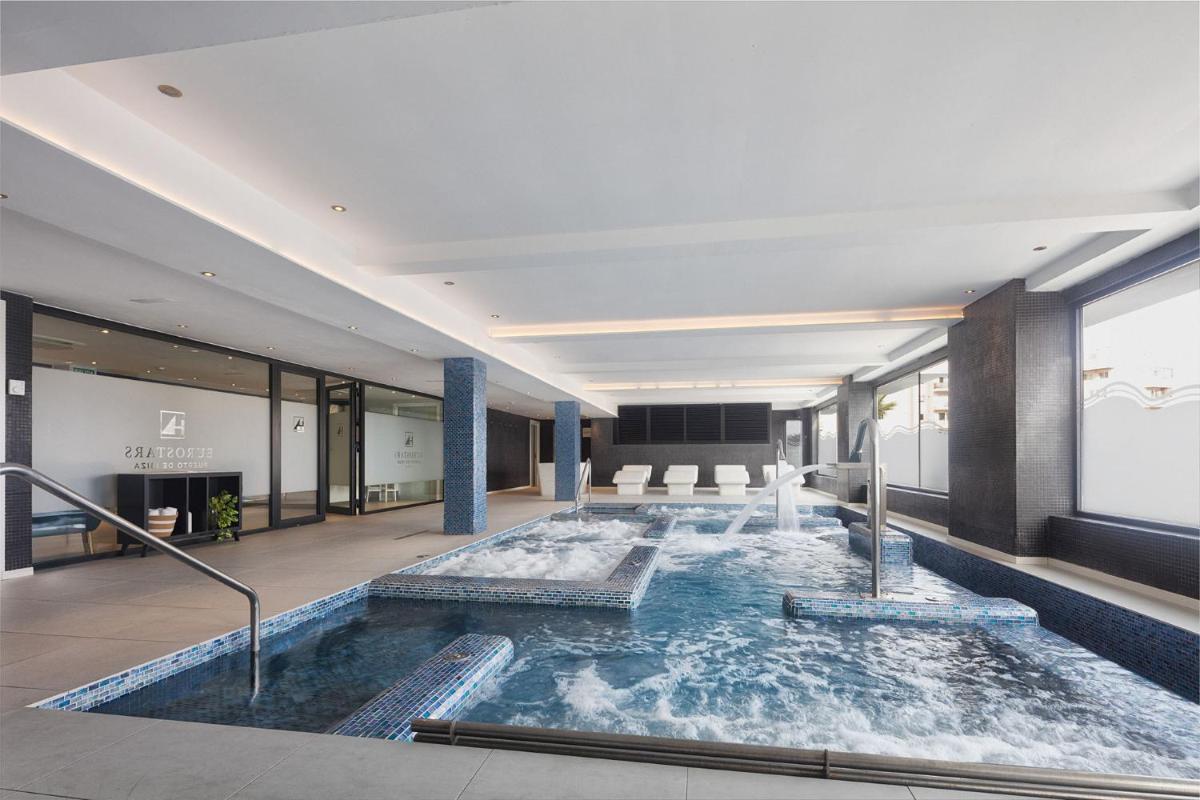 Piscina en o cerca de Eurostars Puerto de Ibiza