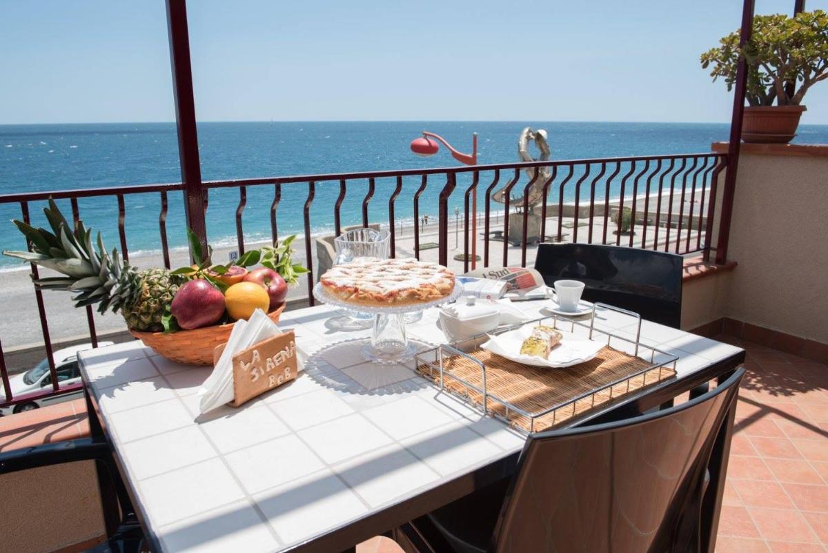 B&B La Sirena - Housity