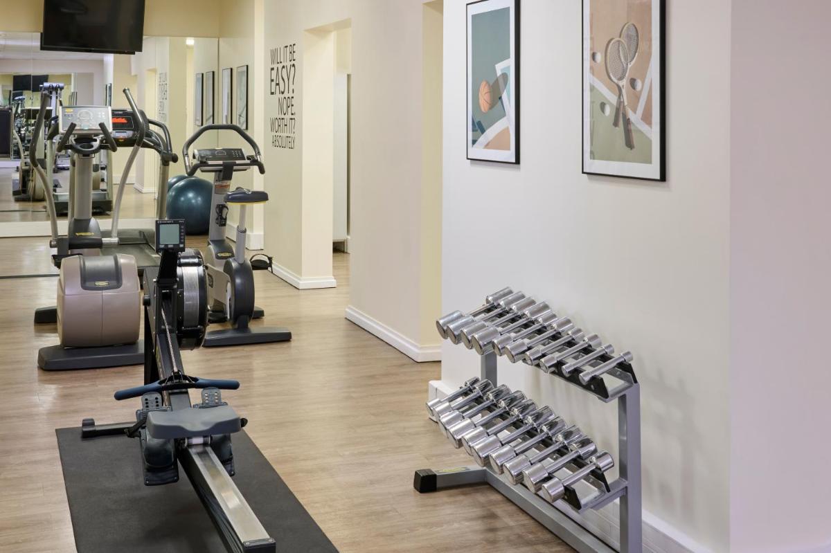 Salle ou équipements de sports de l'établissement Fraser Suites Paris La Défense