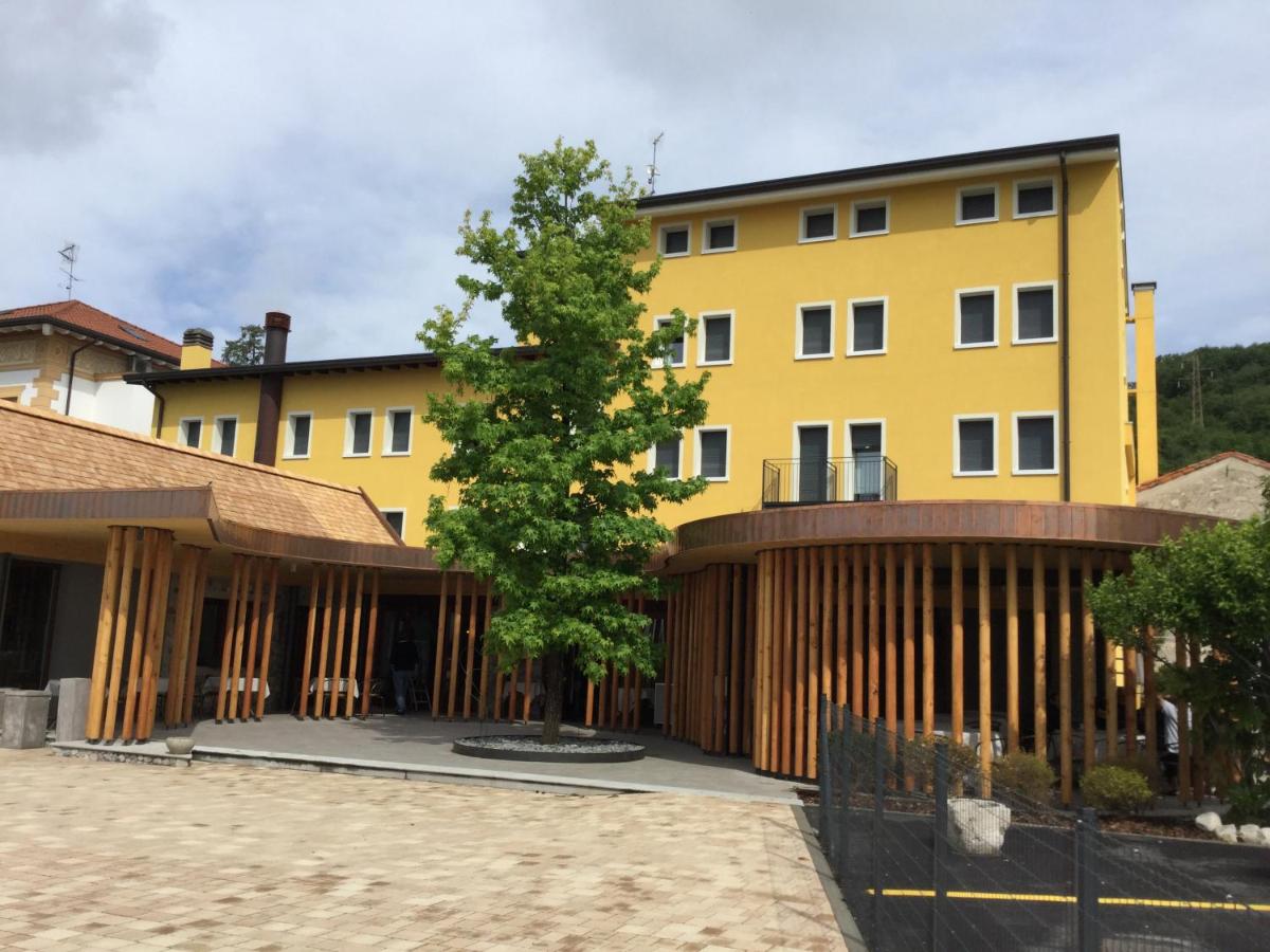 Albergo Belvedere - Housity