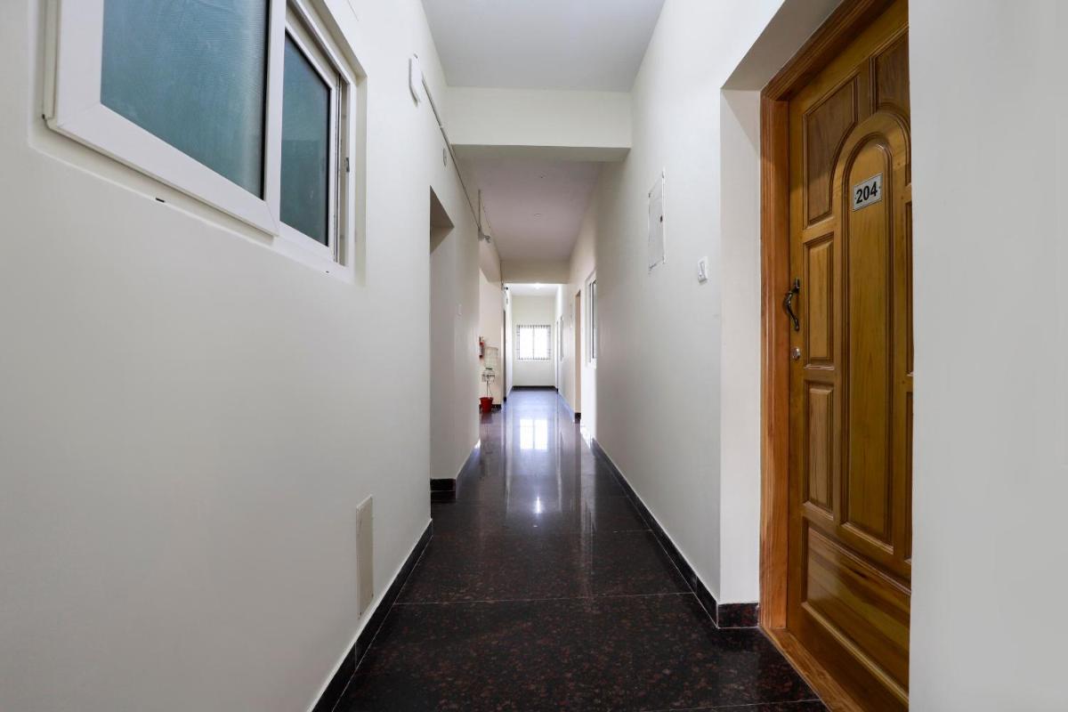 Super OYO Hotel O Grand Residency Ambattur - Housity