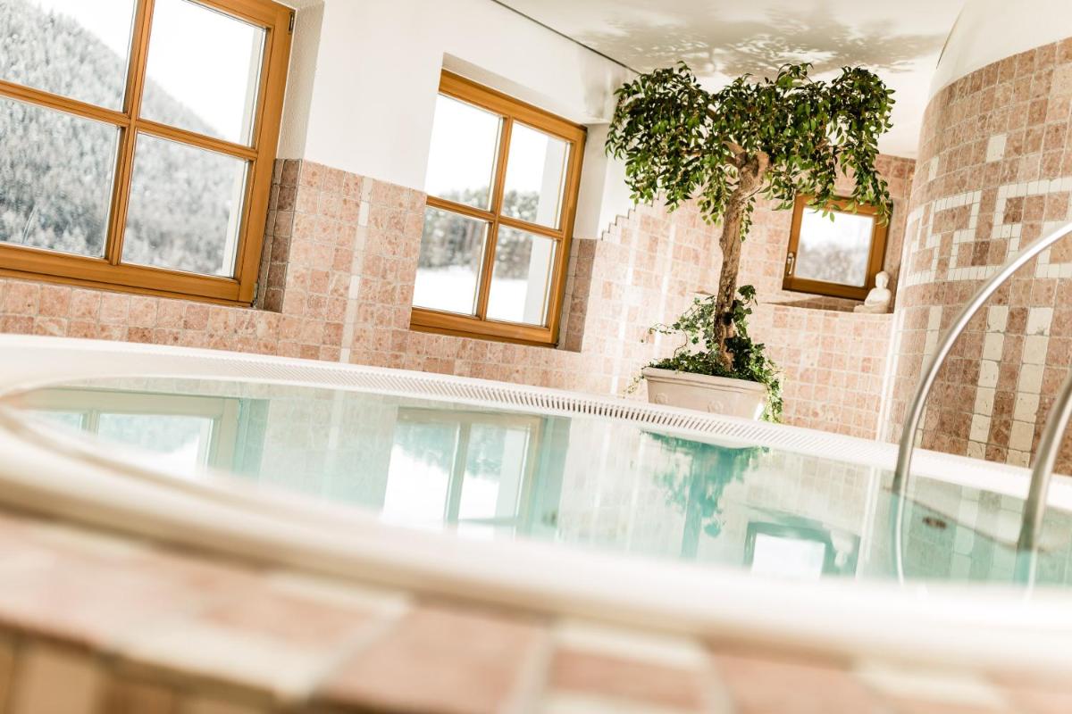 Astor Apartments - Housity