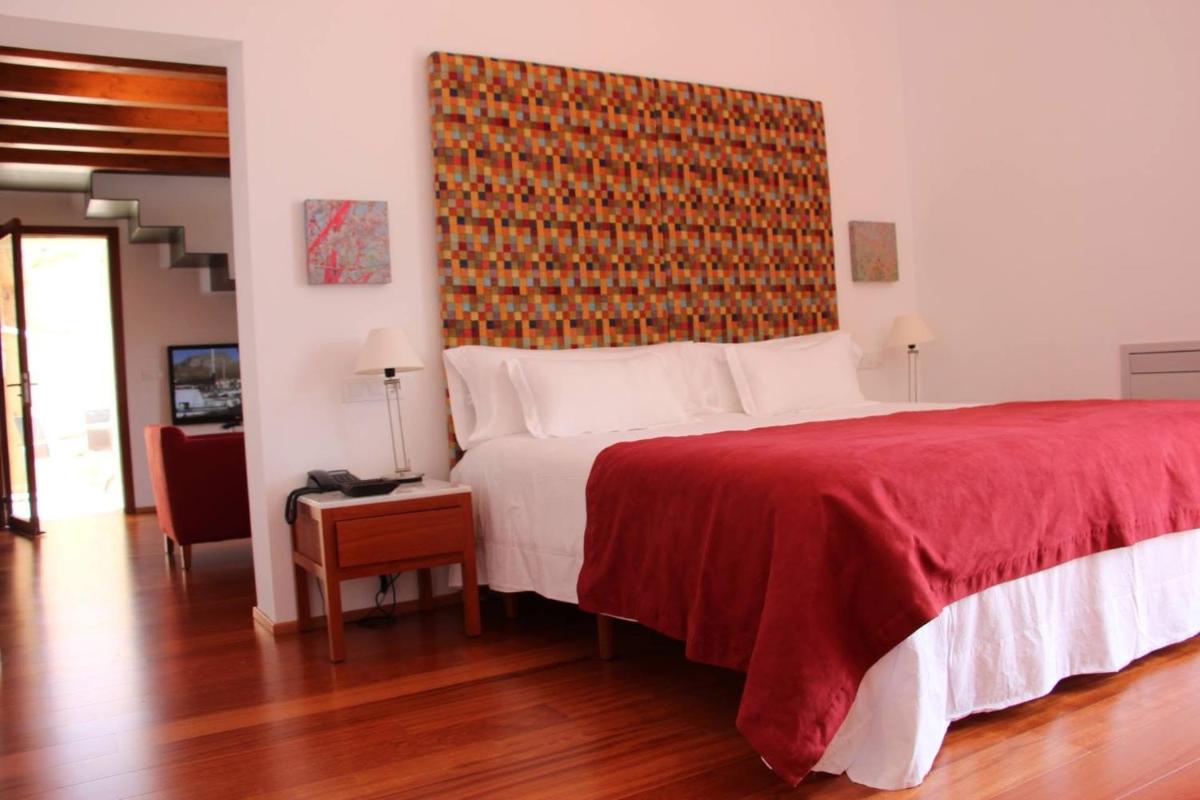 Cama o camas de una habitación en Sa Cabana Hotel & Spa - Adults Only