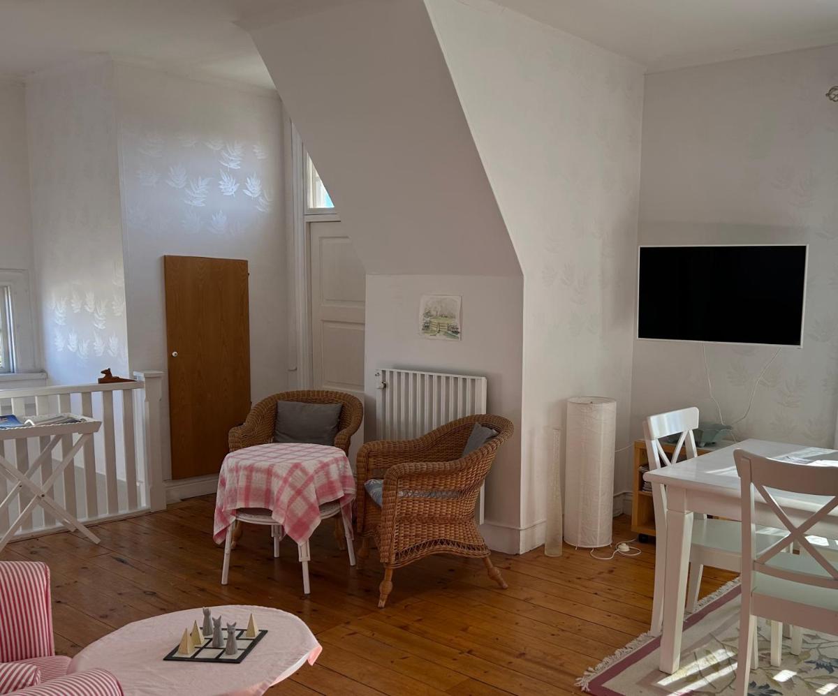Villa Rosenborg B&B - Housity