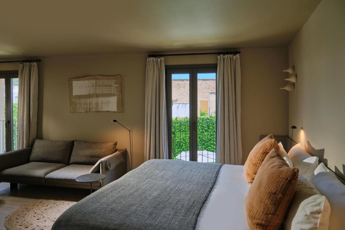 Cama o camas de una habitación en Can Aulí Luxury Retreat - Adults Only
