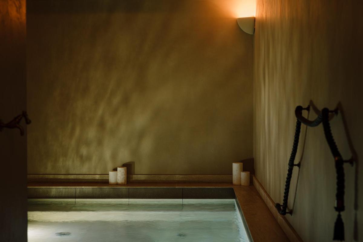 Photo de la galerie de l'établissement Hôtel Balzac Paris & Spa Ikoï, à Paris