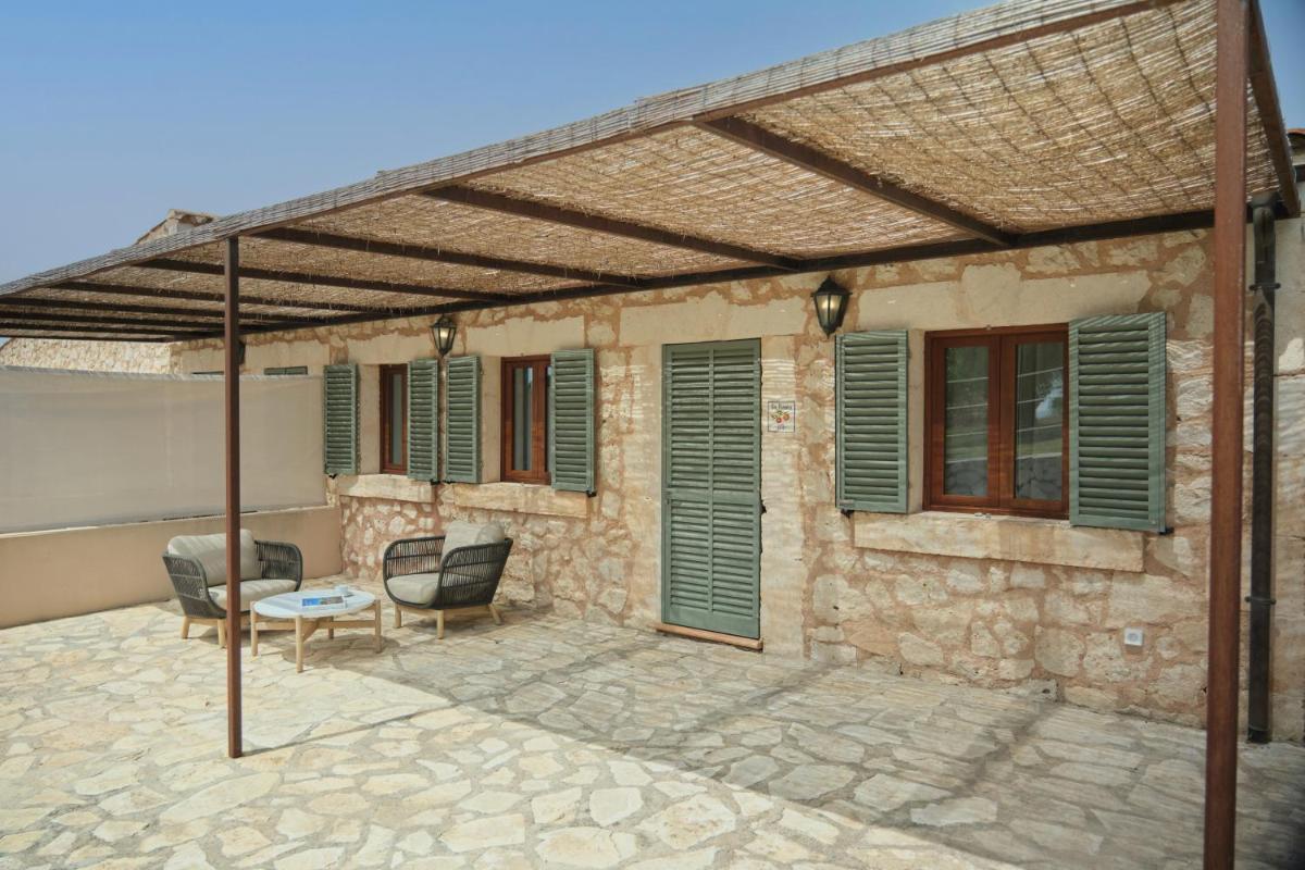 Un patio o zona al aire libre en Es Figueral Nou Hotel Rural & Spa - Adults Only - Over 12