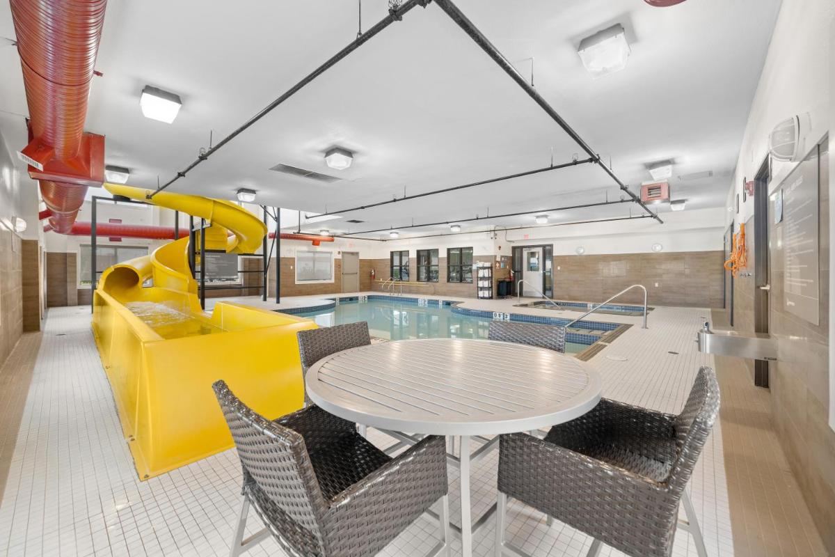 Home Inn and Suites Lloydminster - Housity