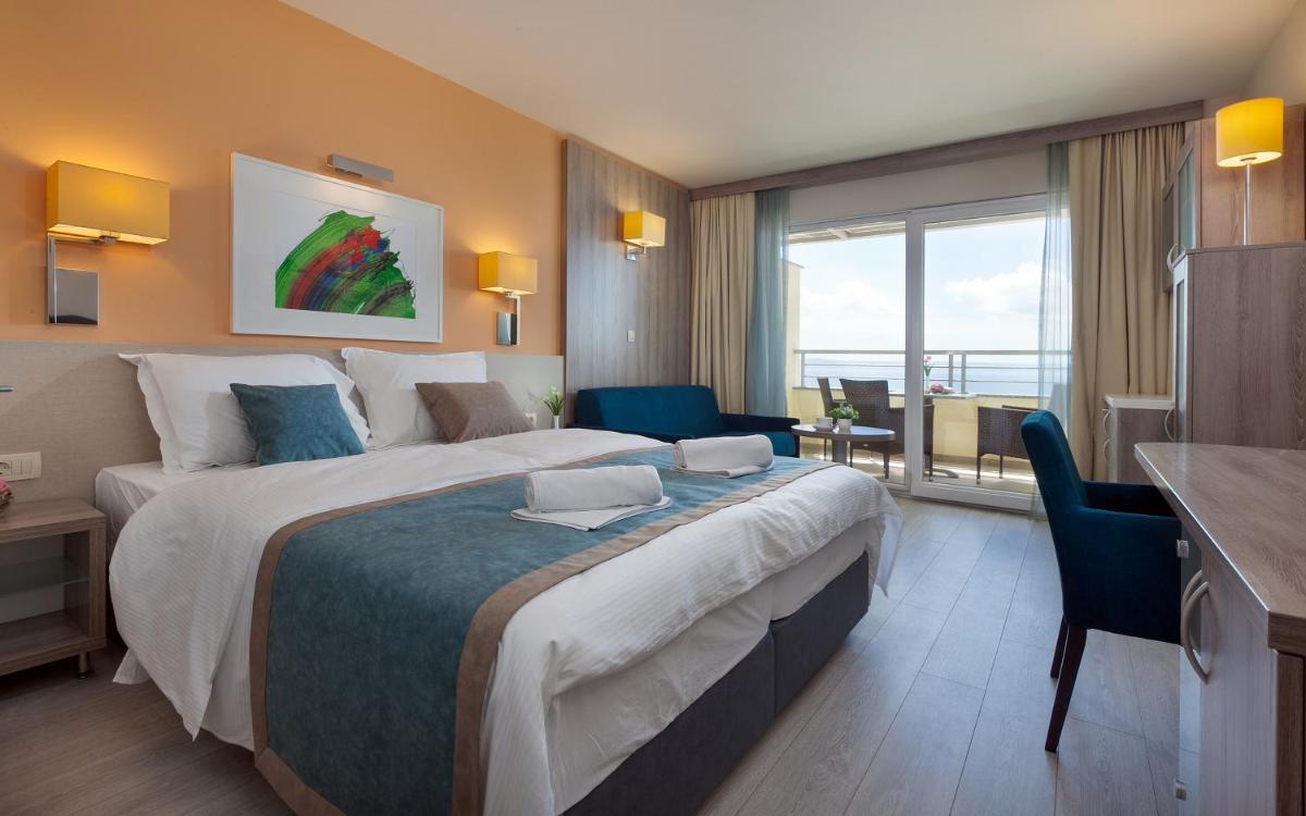 Guesthouse Aroma - Housity