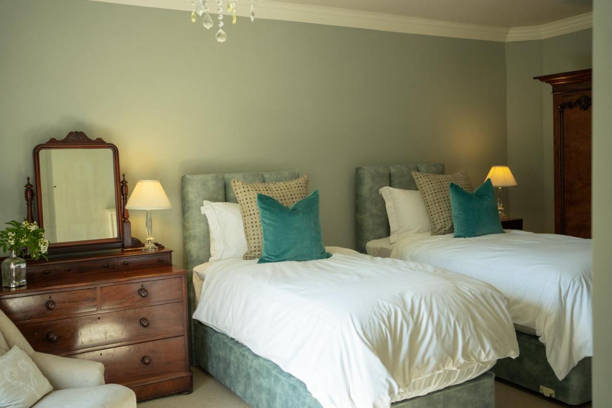 Outwood House - Housity