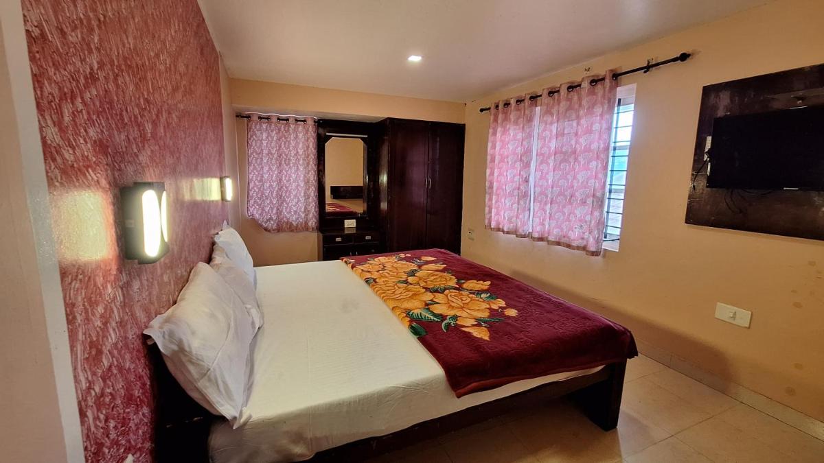 Seven Hill Guest House - Housity