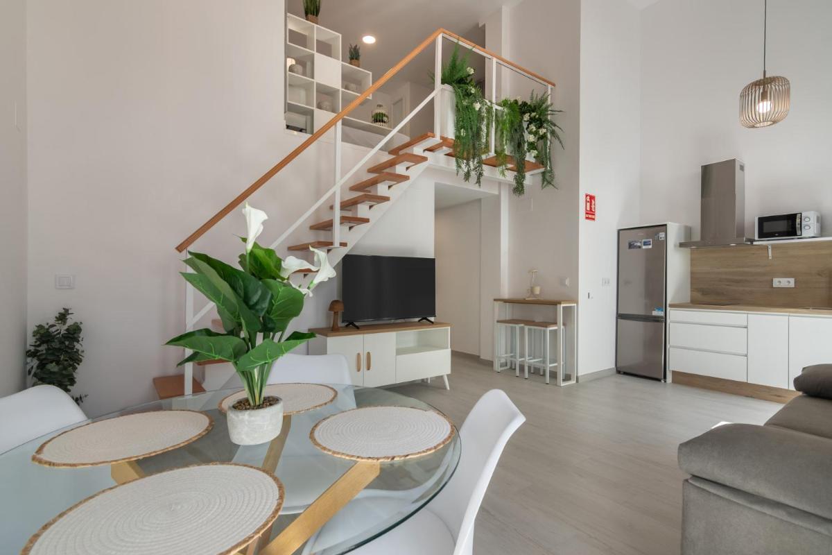 Apartamentos Luxury Cristina - Housity