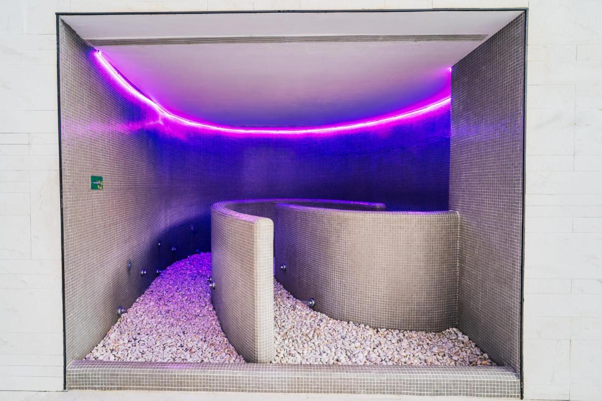 Imagen de la galería de URH Hotel Spa Zen Balagares, en Overo