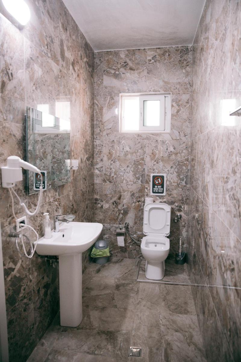 Vila Merkaj - Housity