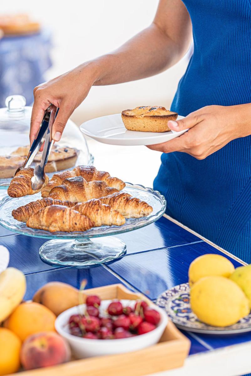 Le Bateau Bleu - Housity