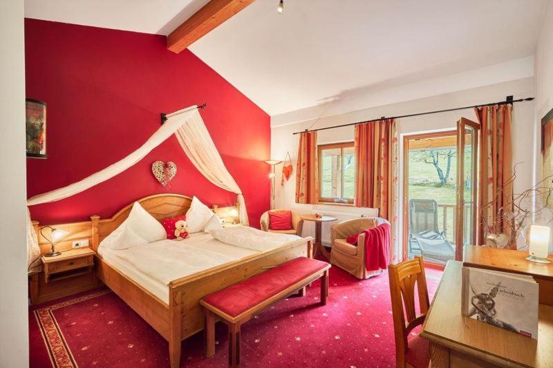 Landhotel Sportalm - Housity